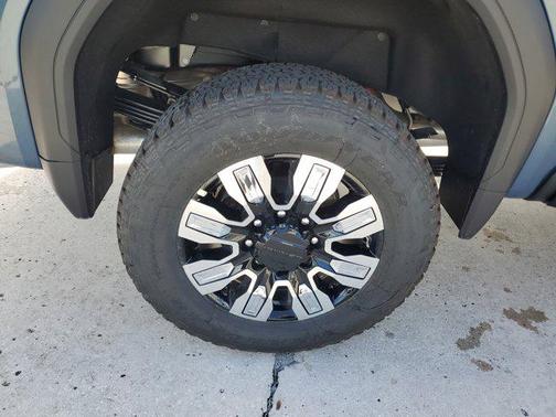 2025 GMC Sierra 2500 Denali