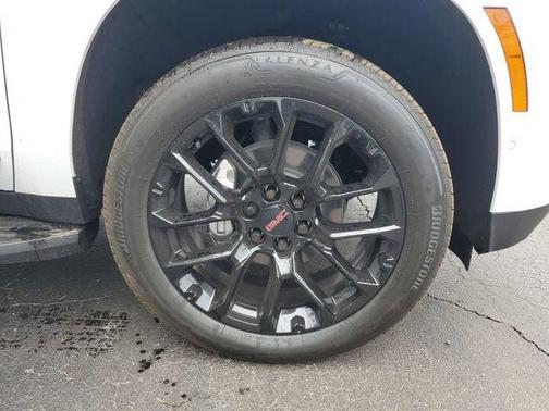 2026 GMC Yukon 2WD Elevation