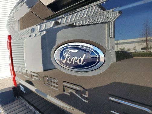 2024 Ford F-350 Lariat