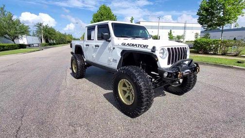 2023 Jeep Gladiator Overland