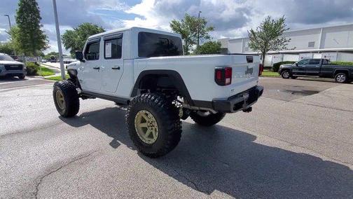 2023 Jeep Gladiator Overland