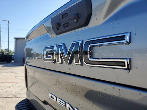 2026 GMC Sierra 3500 Denali