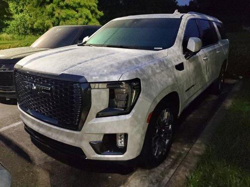 2023 GMC Yukon XL Denali Ultimate
