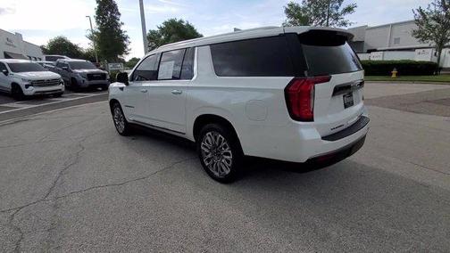 2023 GMC Yukon XL Denali Ultimate