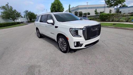 2023 GMC Yukon XL Denali Ultimate