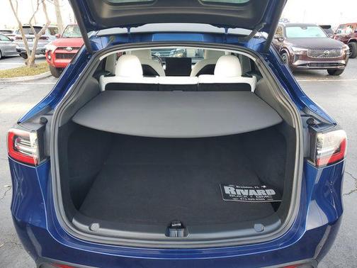 2025 Tesla Model Y Performance Dual Motor All-Wheel Drive