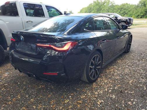 Black Sapphire Metallic 2024 BMW M440 i xDrive