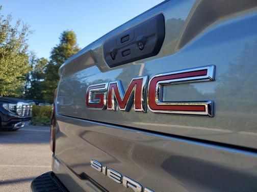 2026 GMC Sierra 2500 SLE