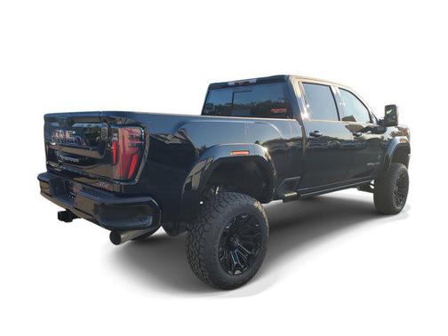 2025 GMC Sierra 2500 AT4