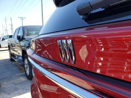 2025 Buick Enclave Preferred FWD
