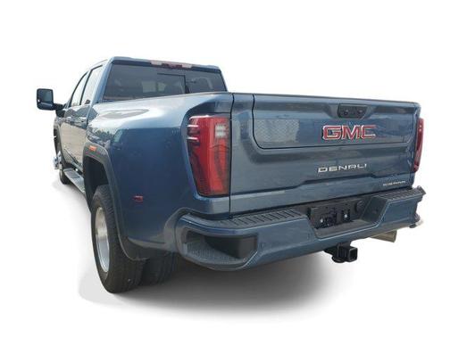2025 GMC Sierra 3500 Denali
