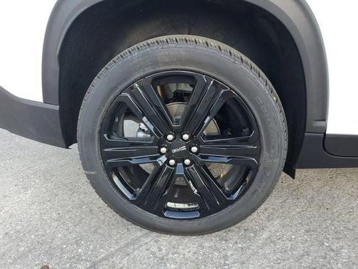 Summit White 2026 GMC Acadia Elevation FWD