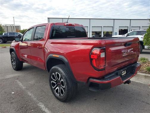 2025 GMC Canyon AT4