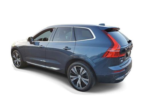 2022 Volvo XC60 B6 Inscription