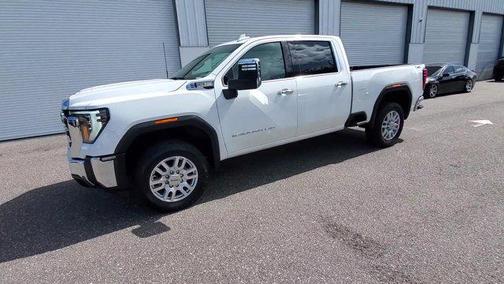 2024 GMC Sierra 2500 SLT