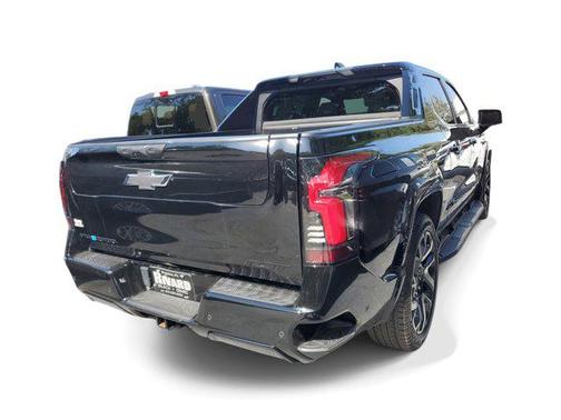 2024 Chevrolet Silverado EV RST