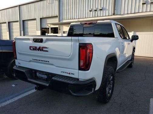 Summit White 2025 GMC Sierra 1500 AT4X
