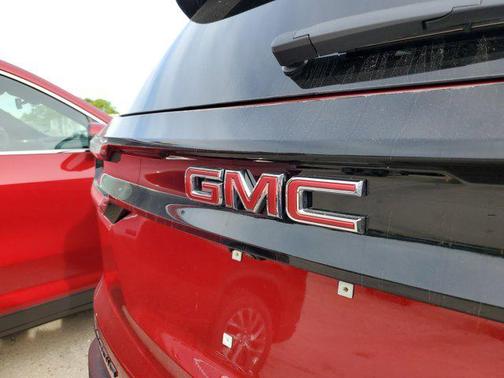 2026 GMC Acadia FWD Elevation
