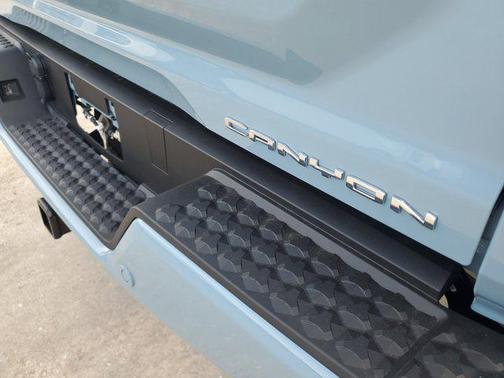 2025 GMC Canyon Denali