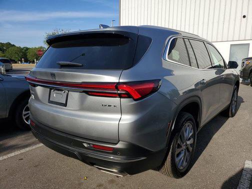 2025 Buick Enclave Preferred FWD