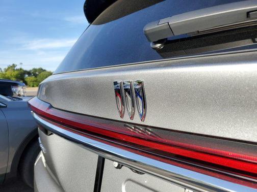 2025 Buick Enclave Preferred FWD