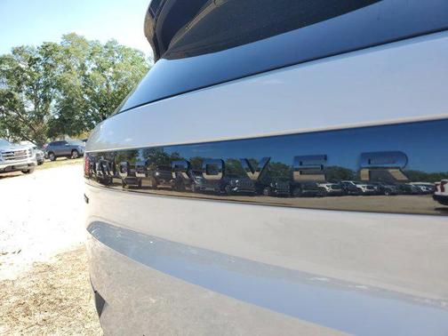 2024 Land Rover Range Rover Sport SE