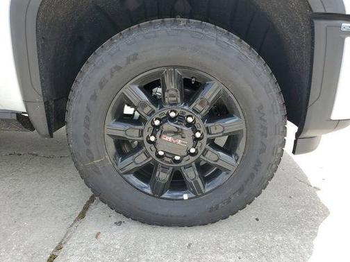 2026 GMC Sierra 2500 AT4