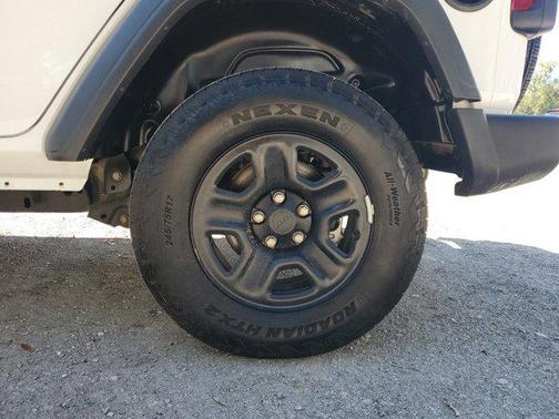 2024 Jeep Wrangler Sport