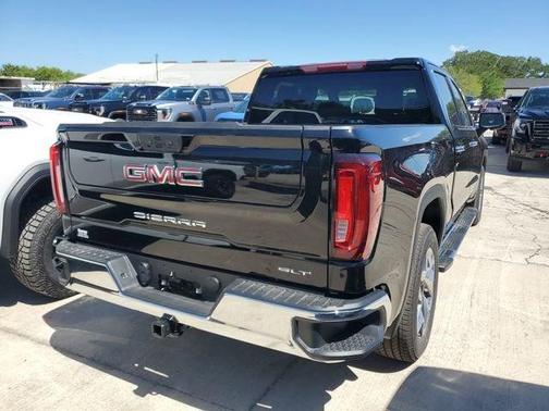 Onyx Black 2026 GMC Sierra 1500 SLT