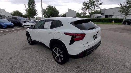 2025 Chevrolet Trax FWD 1RS