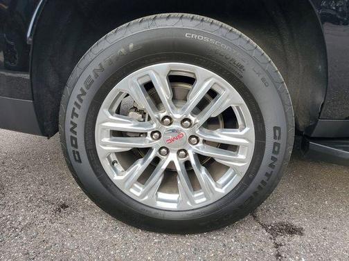 Onyx Black 2023 GMC Yukon XL SLT