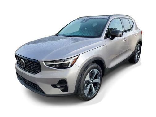 Aurora Silver 2026 Volvo XC40 Plus, B5 AWD Gas (mild hybrid), Dark