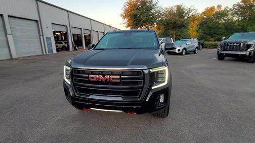 2024 GMC Yukon XL 4WD AT4
