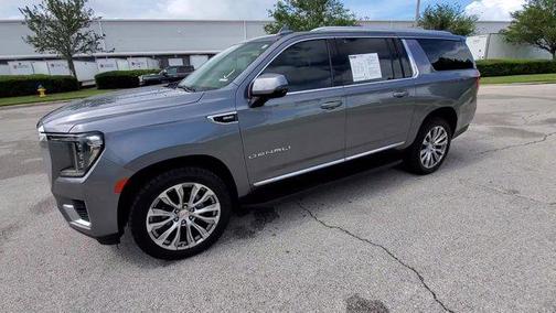 2022 GMC Yukon XL Denali