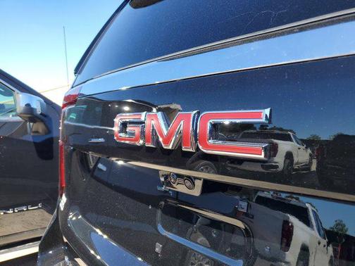 2026 GMC Yukon XL 2WD Elevation