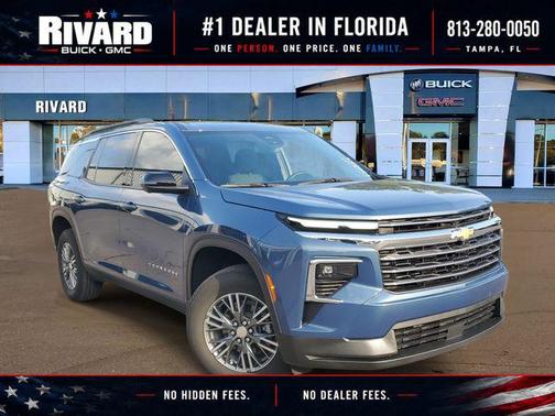 Lakeshore Blue Metallic 2024 Chevrolet Traverse LT