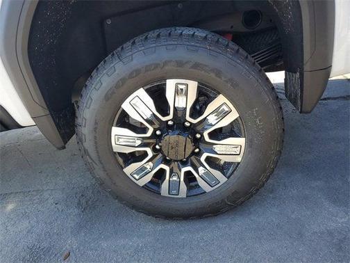 2025 GMC Sierra 2500 Denali