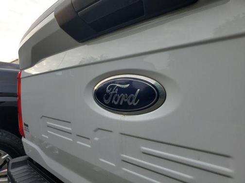 Oxford White 2023 Ford F-150 XL