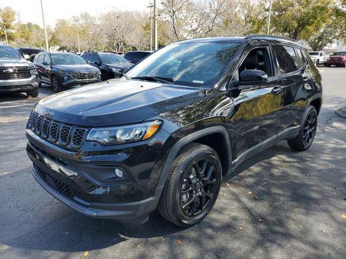 2025 Jeep Compass Latitude