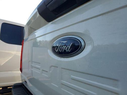 Oxford White 2023 Ford F-150 XL