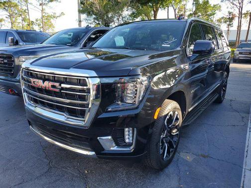 2023 GMC Yukon XL SLT