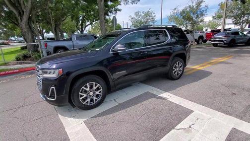 2022 GMC Acadia FWD SLT