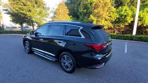 2017 INFINITI QX60 Base
