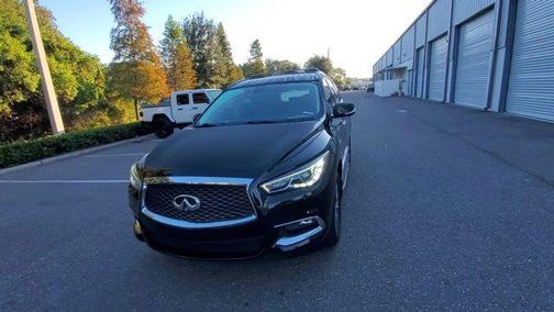 2017 INFINITI QX60 Base