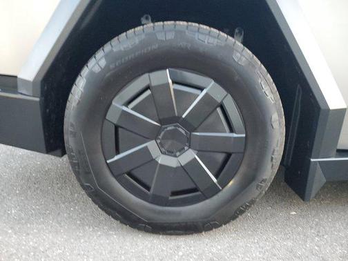 2024 Tesla Cybertruck All-Wheel Drive