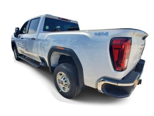 2025 GMC Sierra 2500 Base