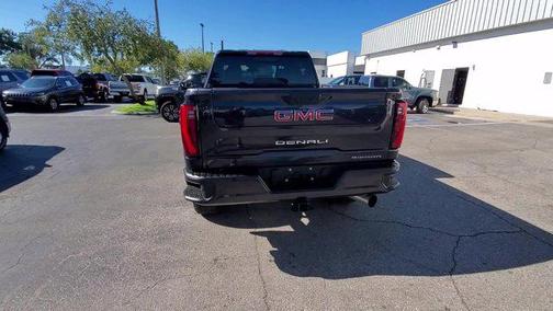 2025 GMC Sierra 2500 Denali