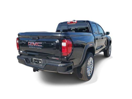 2025 GMC Canyon Base