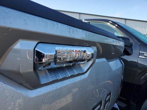 2024 Toyota Tundra Hybrid Capstone