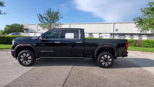 2024 GMC Sierra 2500 Denali